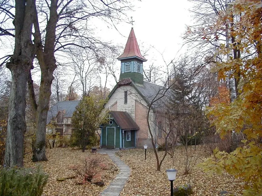 La carte Église luthérienne de Mežaparks