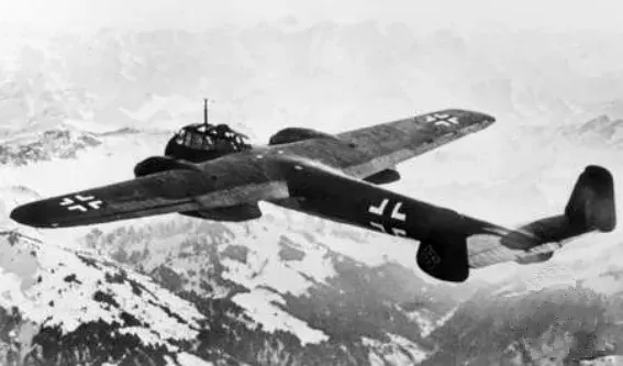 La carte Dornier Do 215