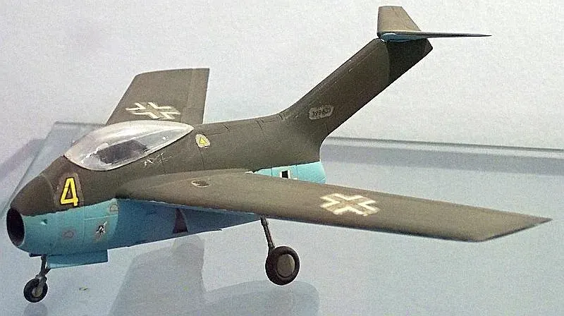 La carte Focke-Wulf Ta 183