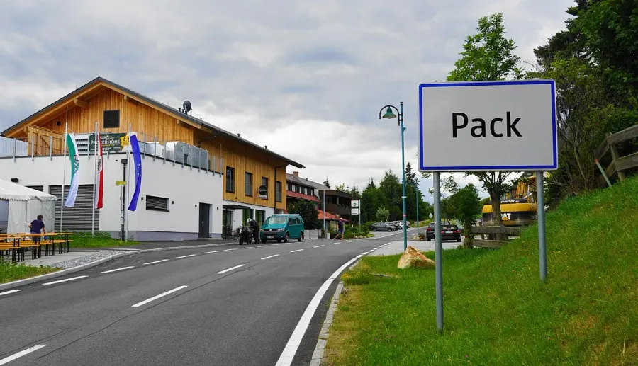 The Pack, Styria card