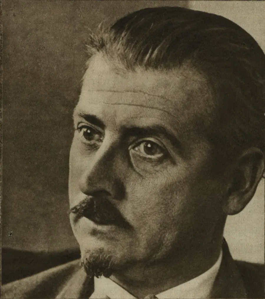 The Albert Paris Gütersloh card