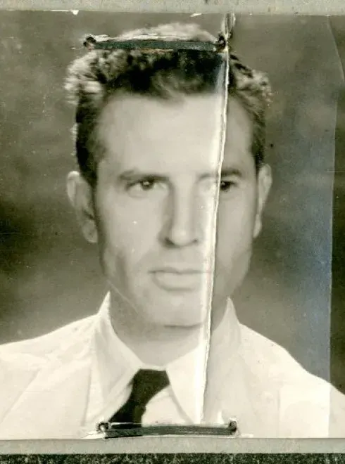 The Jules Roy card
