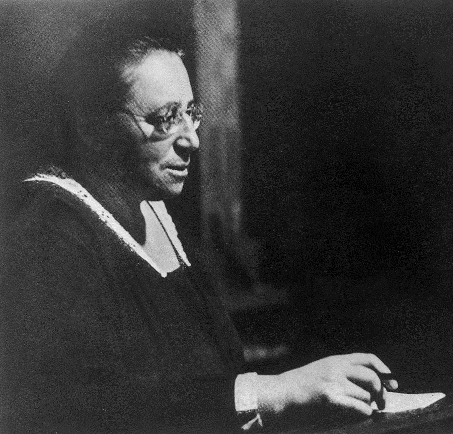 La carte Emmy Noether
