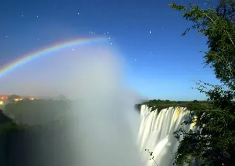 The Moonbow card