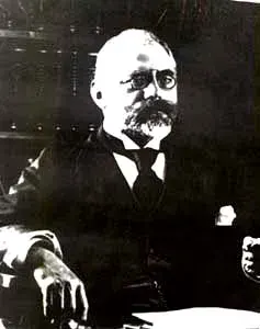The Hans von Pechmann card