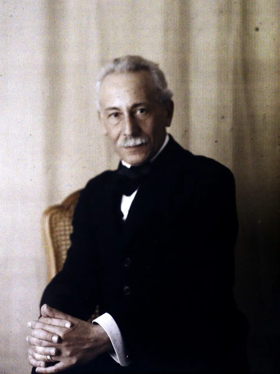 La carte Sylvain Lévi