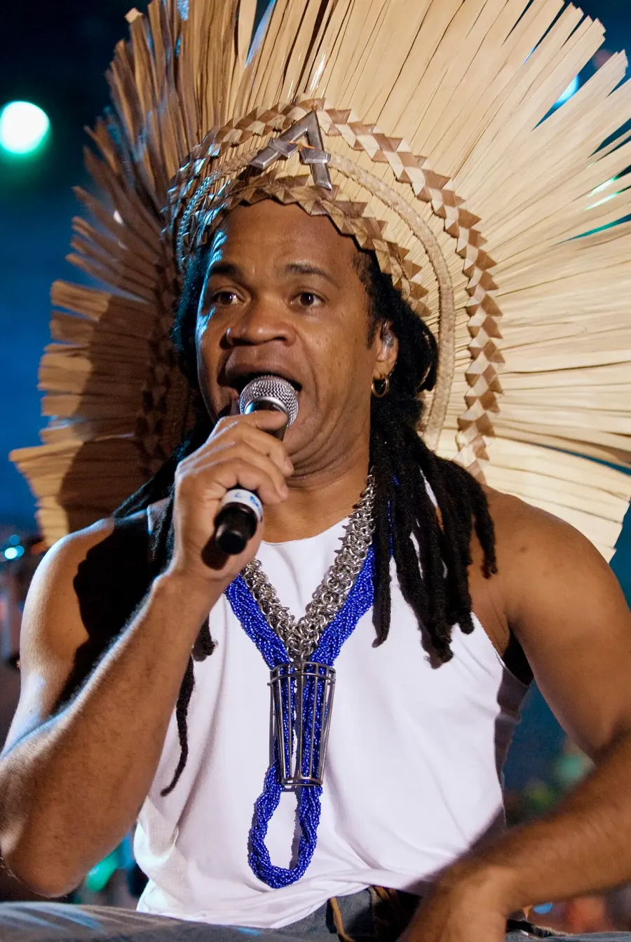 The Carlinhos Brown card