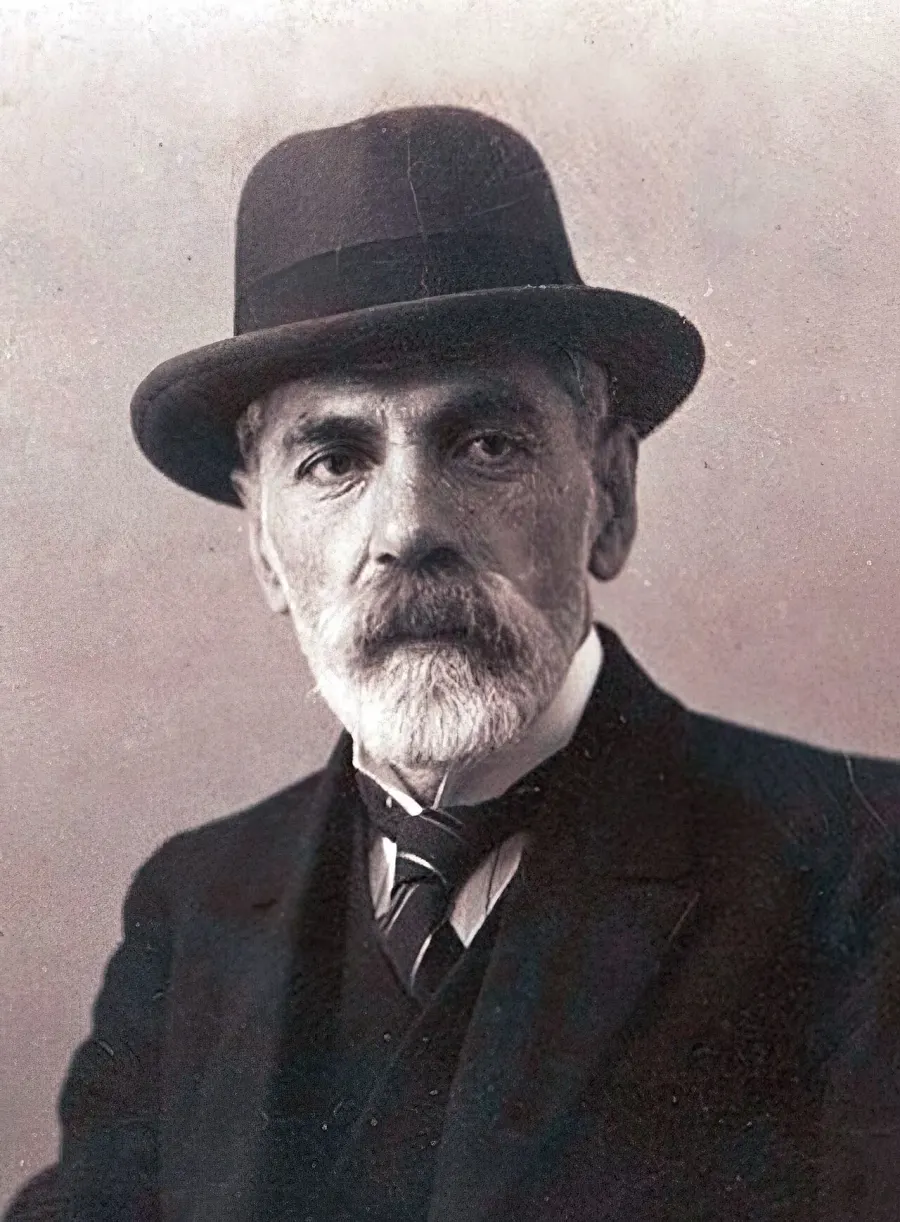 The Hovhannes Kajaznuni card