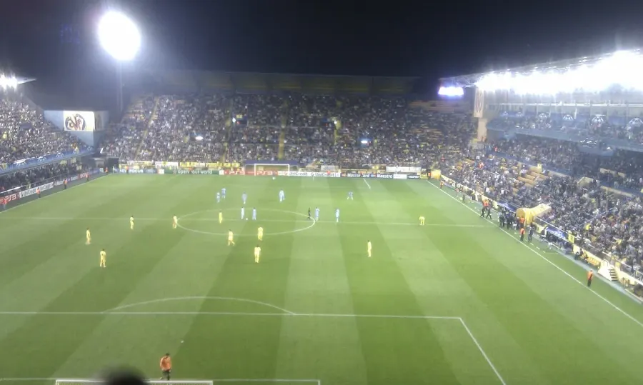 The Estadio de la Cerámica card