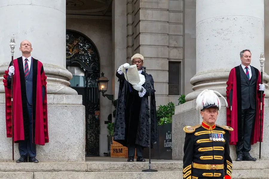 The Dissolution of parliament card