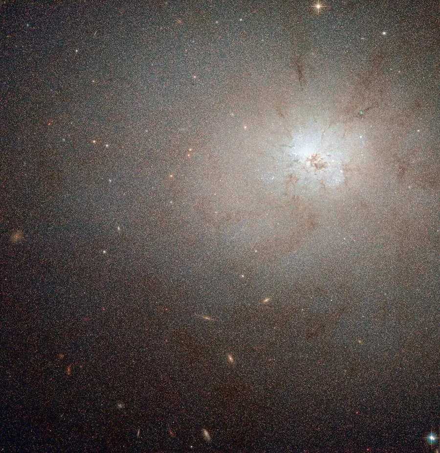 La carte NGC 3077