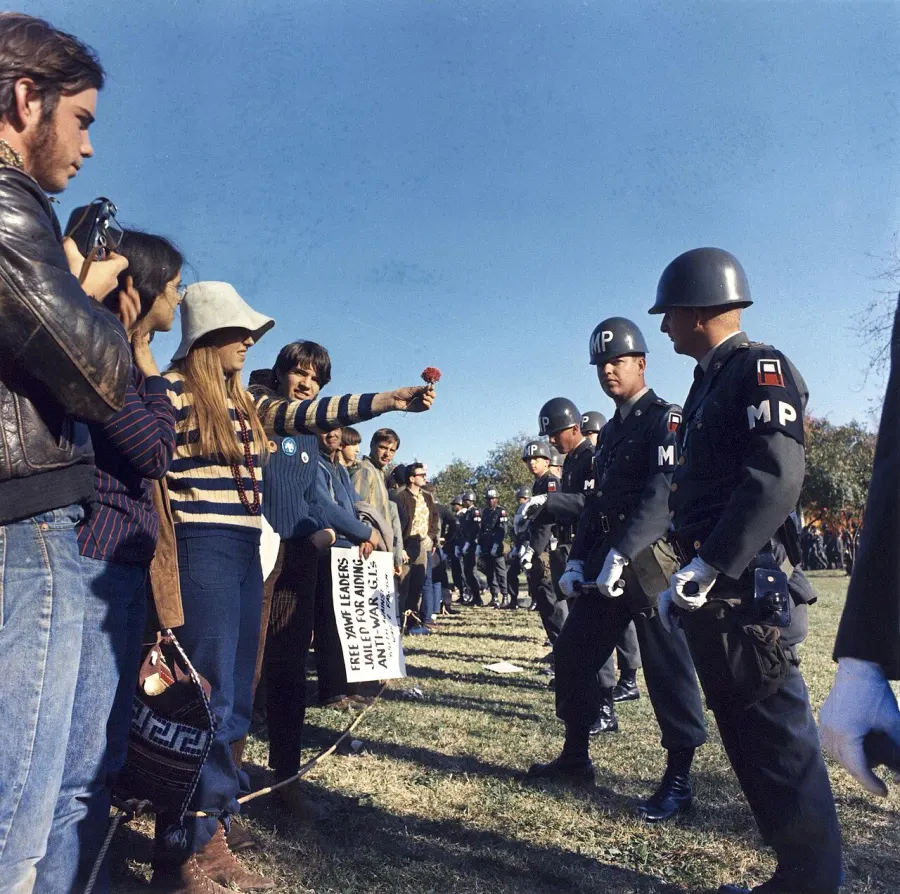 The Nonviolent resistance card