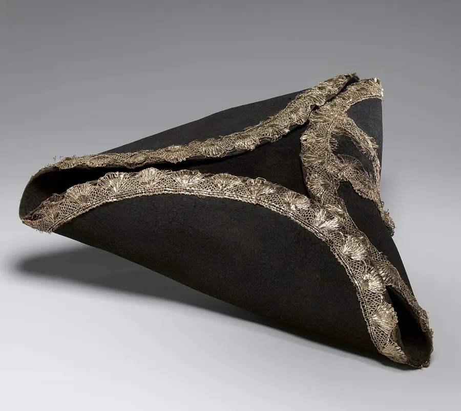 The Tricorne card