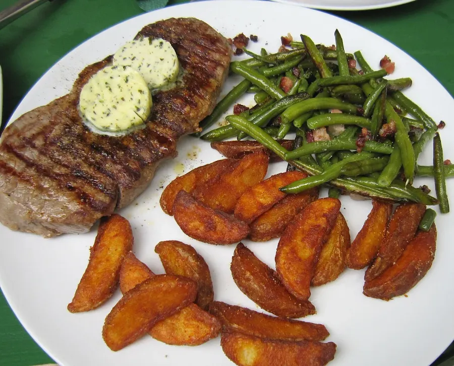 The Main course card