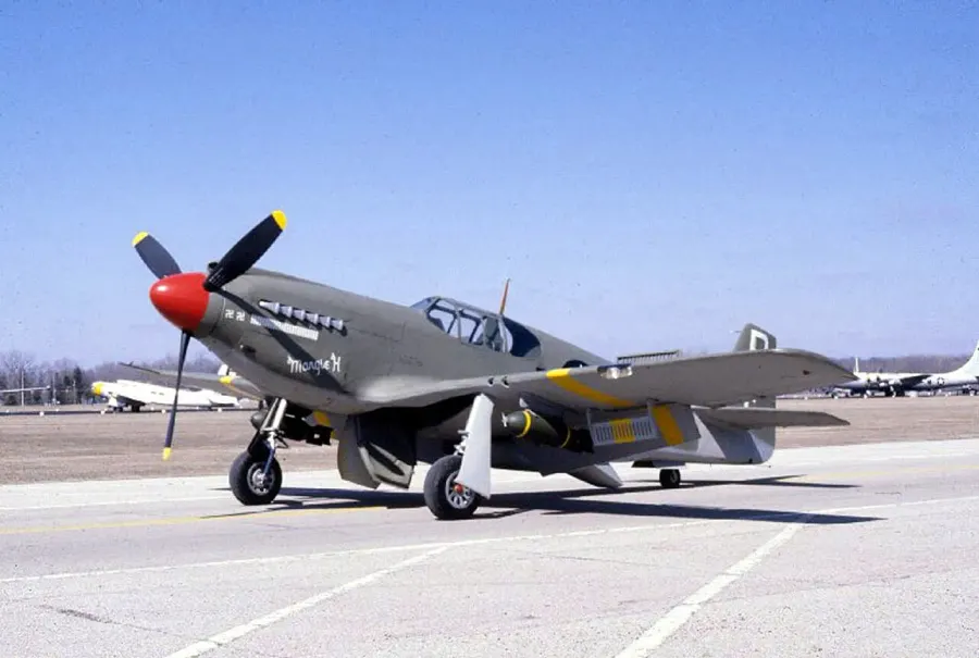 La carte North American A-36 Apache