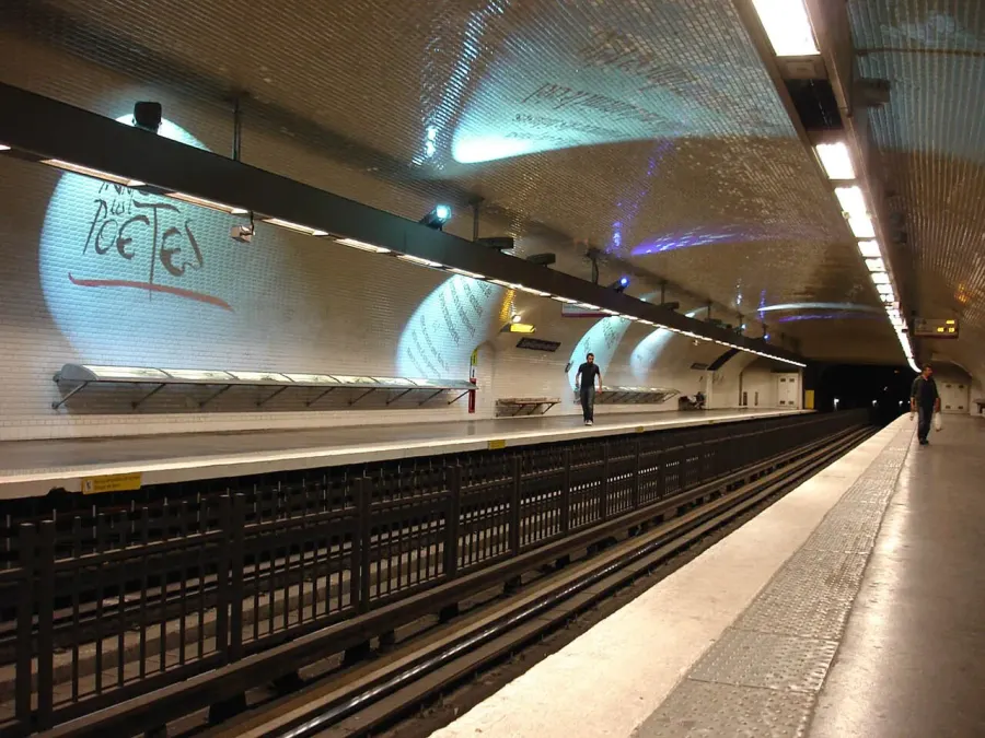 The Saint-Germain-des-Prés station card