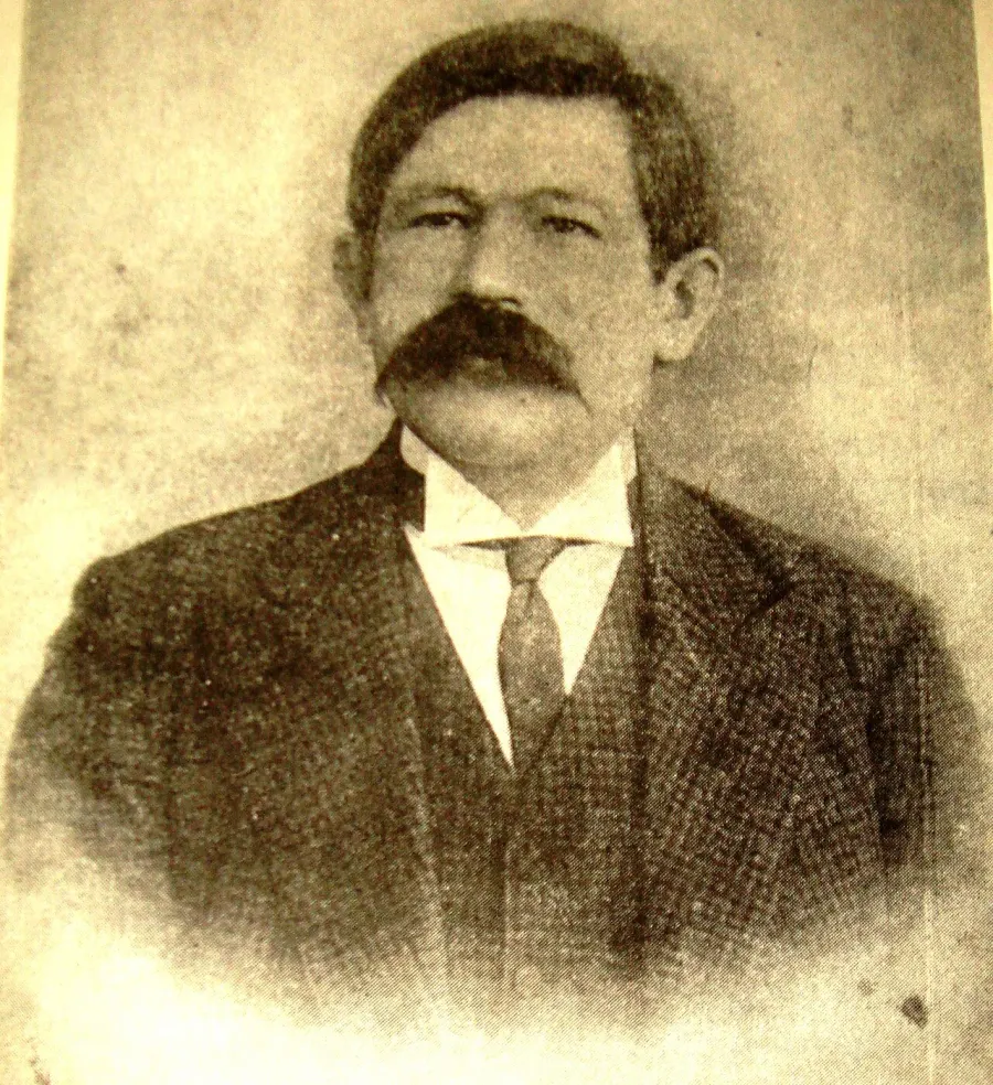 The Ayaz İshaki card