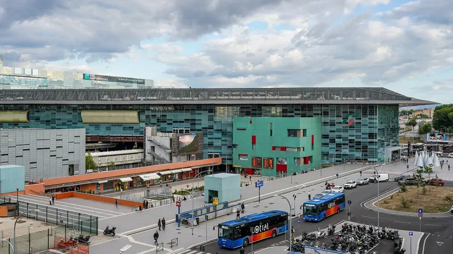 The Roma Tiburtina railway station card