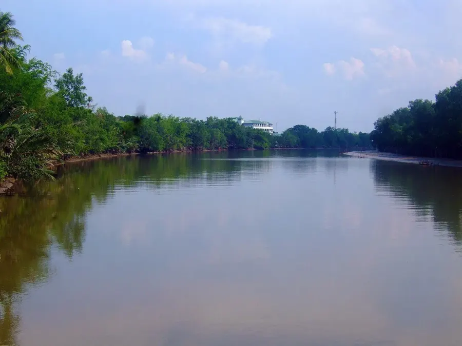 The Bang Pakong River card