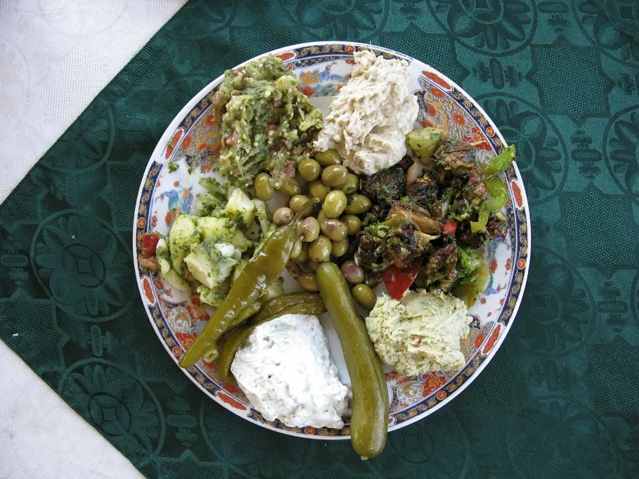 The Meze card