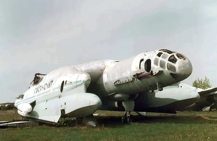 The Bartini Beriev VVA-14 card