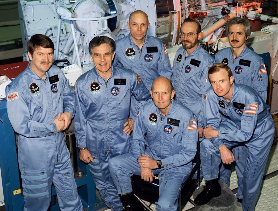 La carte STS-51-F