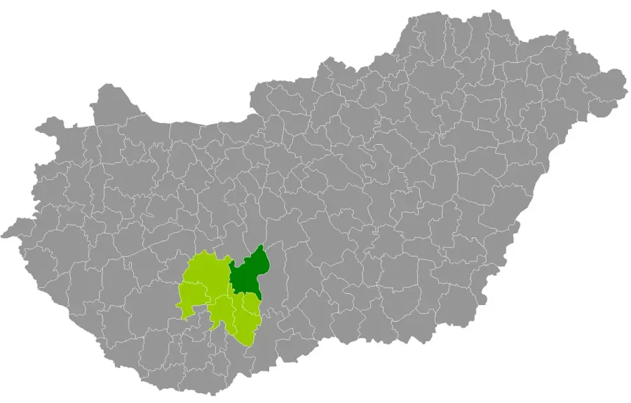 The Paks District card