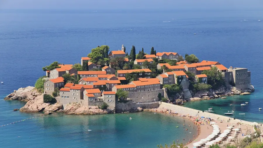 The Sveti Stefan card