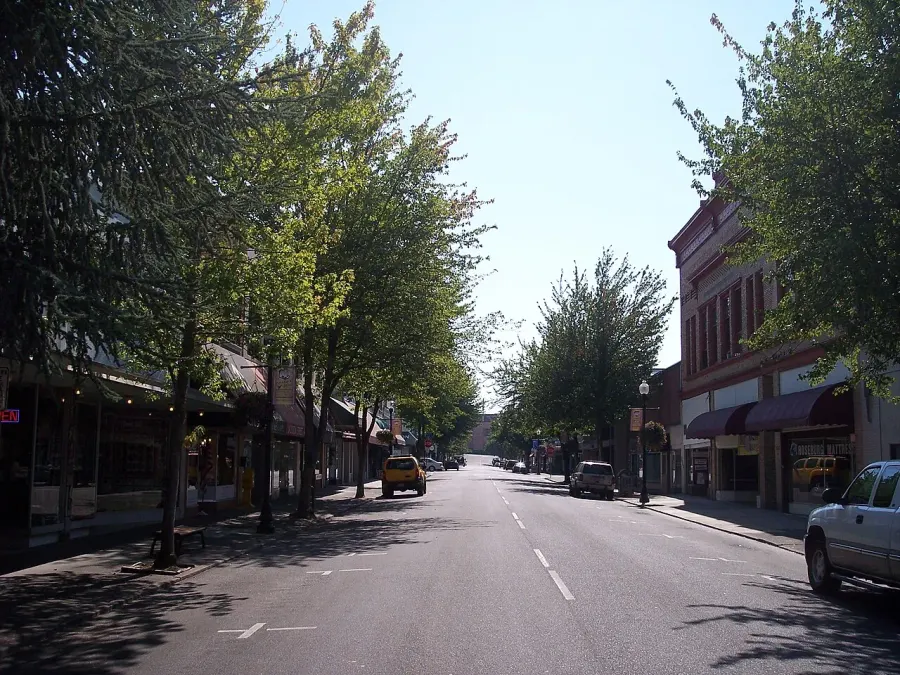 The Roseburg, Oregon card
