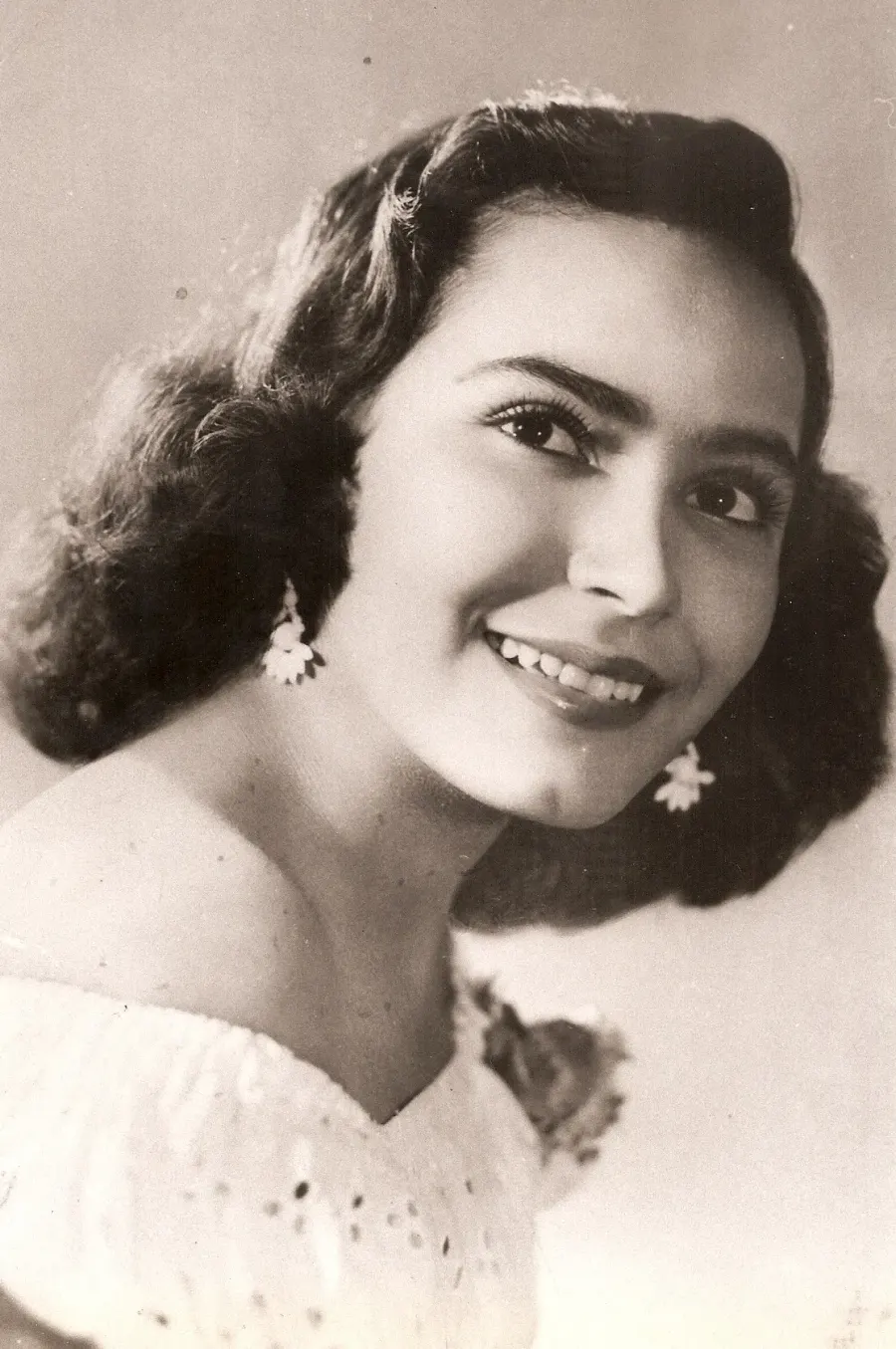 The Carmen Salinas card