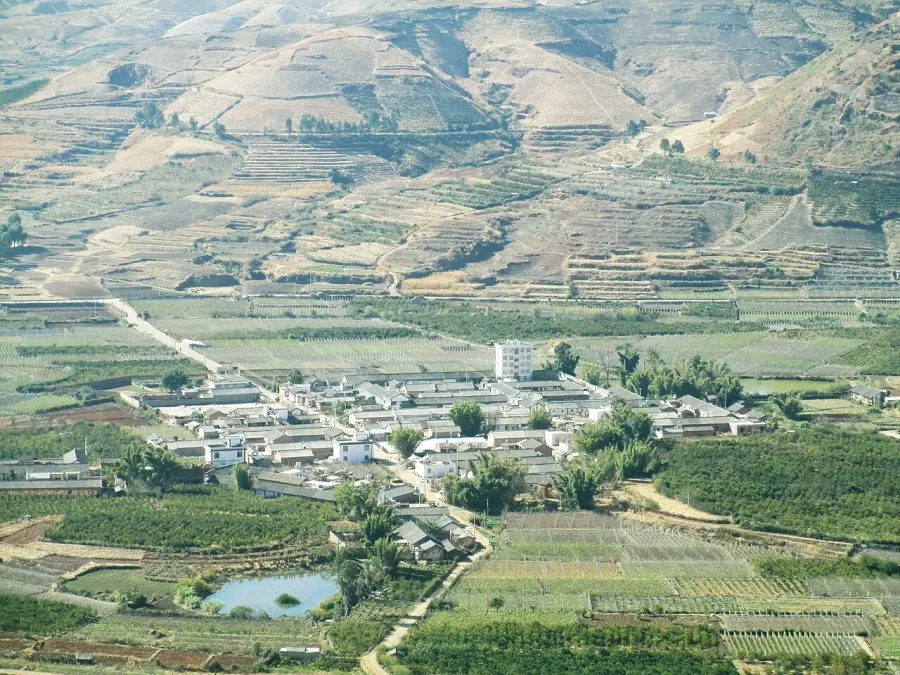 The Binchuan County card