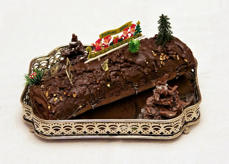 The Yule log card