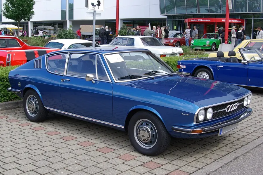 La carte Audi 100