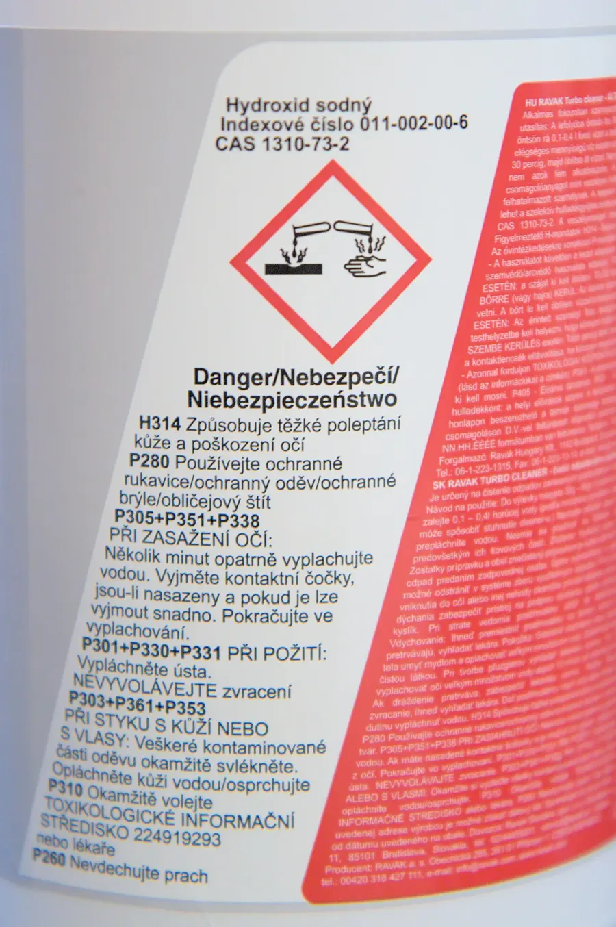 The Globally Harmonized System of Classification and Labelling of Chemicals card