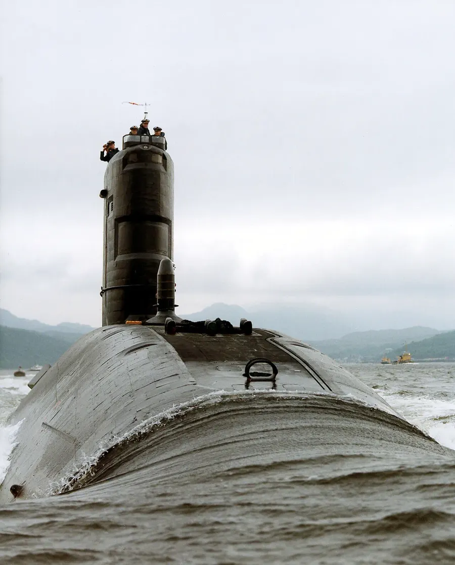 The Swiftsure-class submarine card