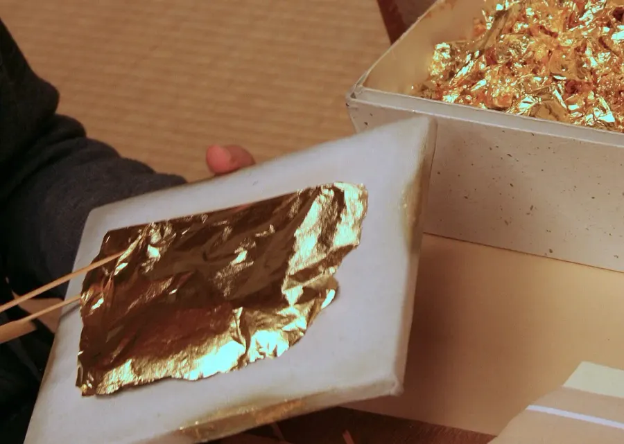 The Gold leaf card