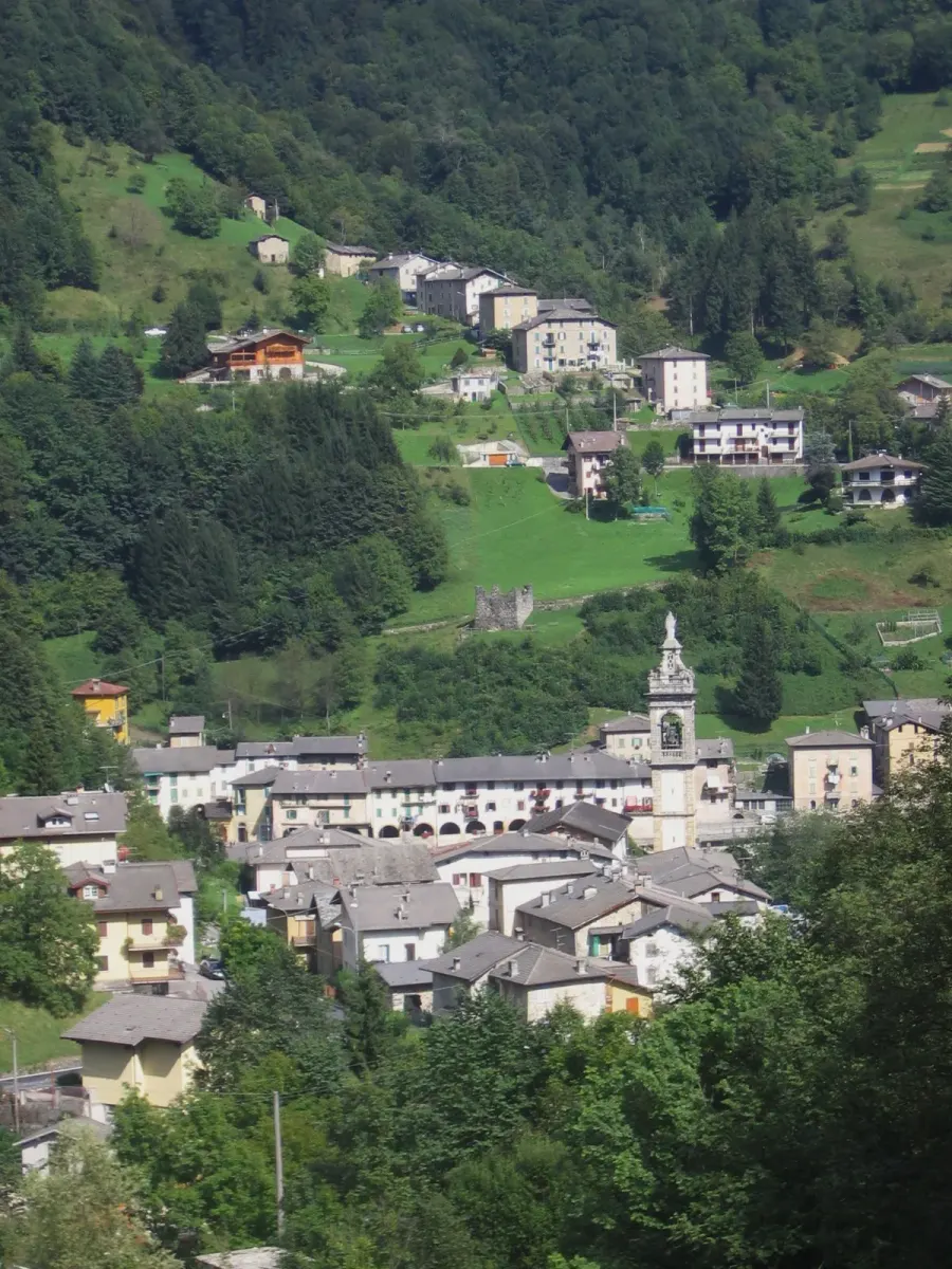 La carte Averara