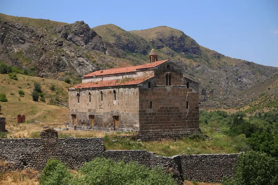 The Tsitsernavank Monastery card