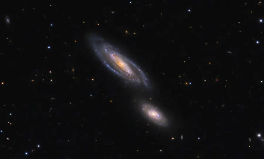 La carte NGC 5857