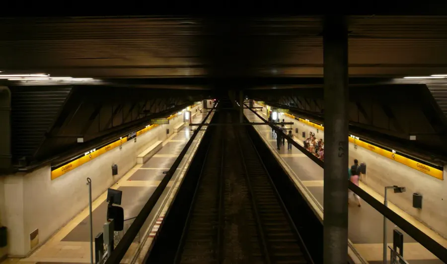 The Barcelona Metro line 4 card