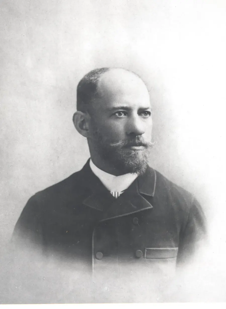 The Julius Popper card