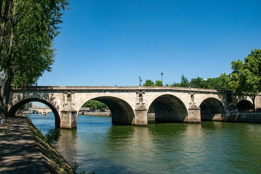 La carte Pont Marie