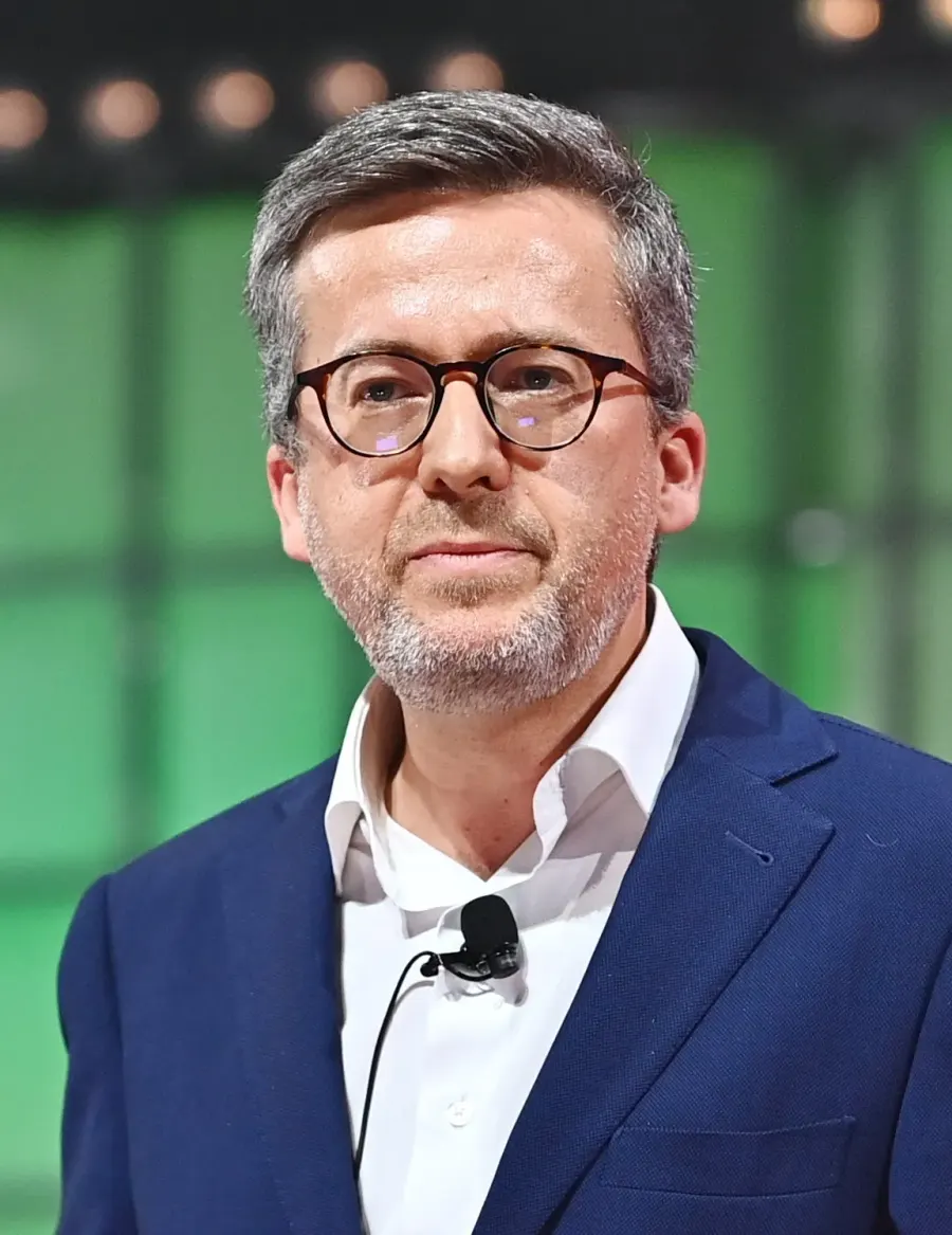 The Carlos Moedas card