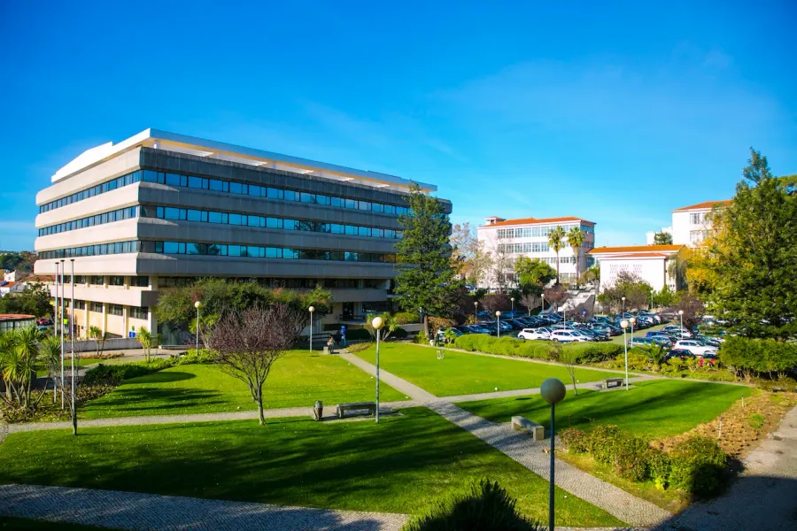 La carte Université catholique portugaise