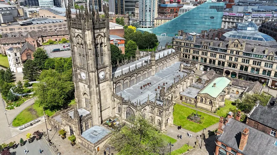 The Manchester Cathedral card
