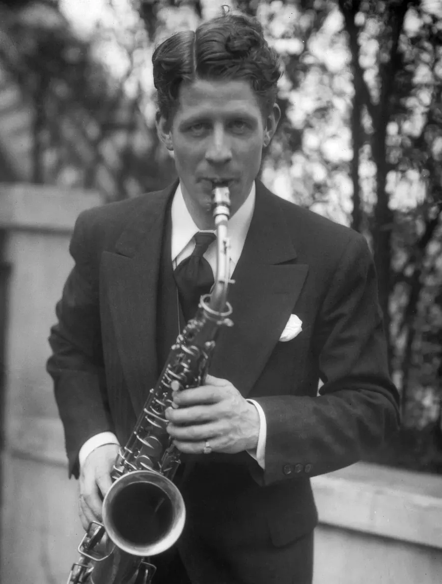 The Rudy Vallée card