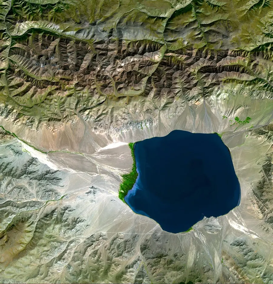 The Üüreg Lake card