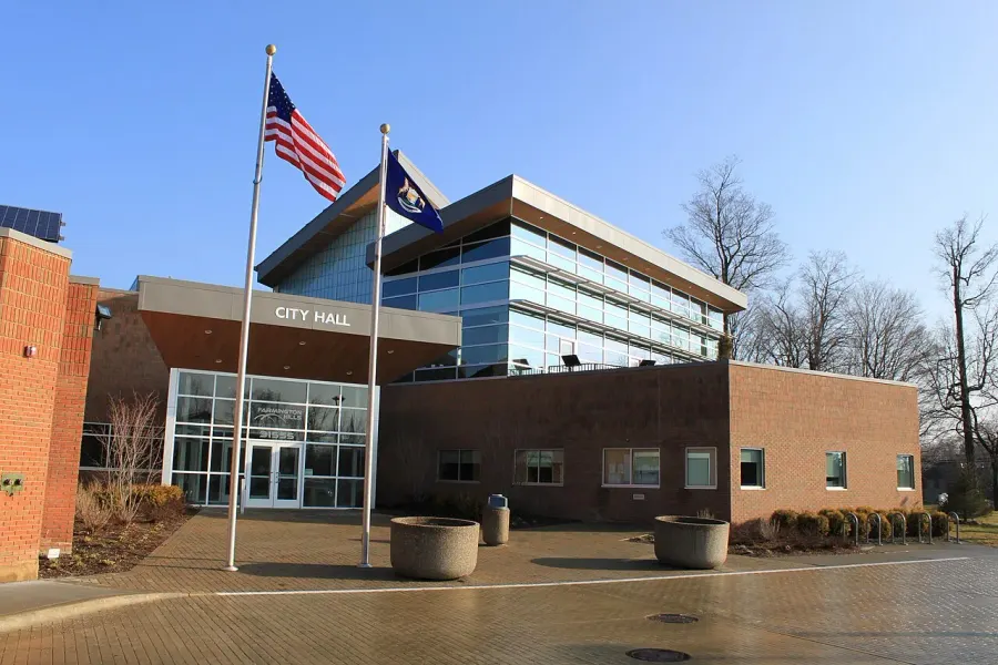 The Farmington Hills, Michigan card